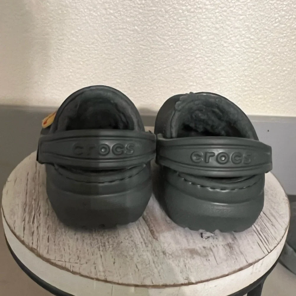 Crocs - Picture 2 of 5